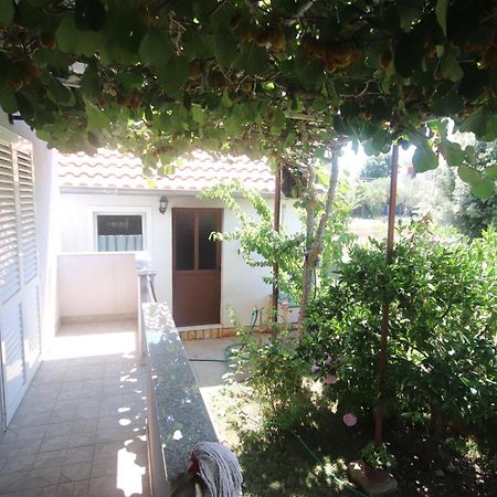 Apartment Saric Sukošan Esterno foto