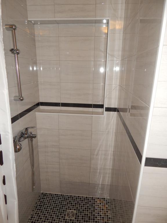 Apartment Saric Sukošan Esterno foto